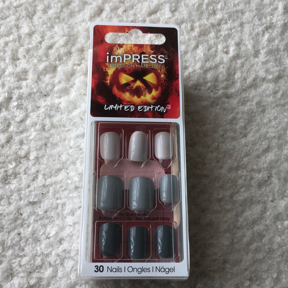 Press-on Nails